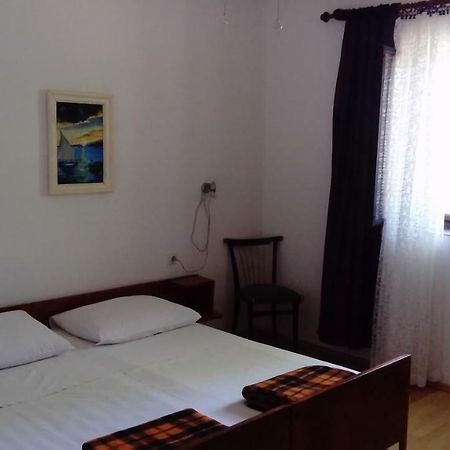 לוקובו Apartman "Tartaruga" מראה חיצוני תמונה